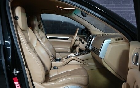 Porsche Cayenne III, 2011 год, 2 500 000 рублей, 10 фотография
