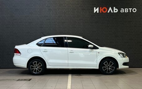 Volkswagen Polo VI (EU Market), 2015 год, 850 000 рублей, 4 фотография
