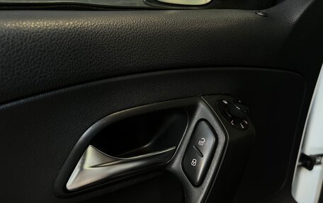 Volkswagen Polo VI (EU Market), 2015 год, 850 000 рублей, 14 фотография