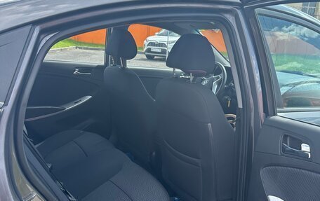 Hyundai Solaris II рестайлинг, 2013 год, 810 000 рублей, 8 фотография