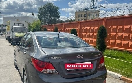 Hyundai Solaris II рестайлинг, 2013 год, 810 000 рублей, 2 фотография