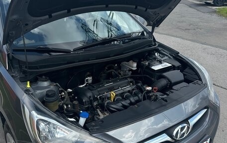 Hyundai Solaris II рестайлинг, 2013 год, 810 000 рублей, 21 фотография