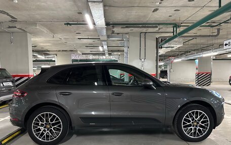 Porsche Macan I рестайлинг, 2017 год, 3 450 000 рублей, 3 фотография