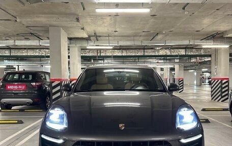 Porsche Macan I рестайлинг, 2017 год, 3 450 000 рублей, 2 фотография