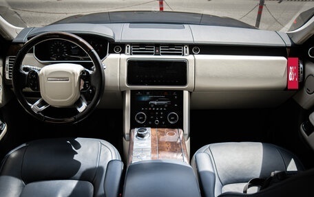 Land Rover Range Rover IV рестайлинг, 2018 год, 6 000 000 рублей, 24 фотография