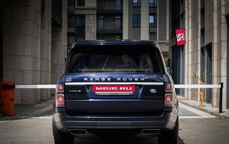 Land Rover Range Rover IV рестайлинг, 2018 год, 6 000 000 рублей, 5 фотография