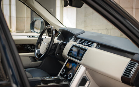 Land Rover Range Rover IV рестайлинг, 2018 год, 6 000 000 рублей, 34 фотография