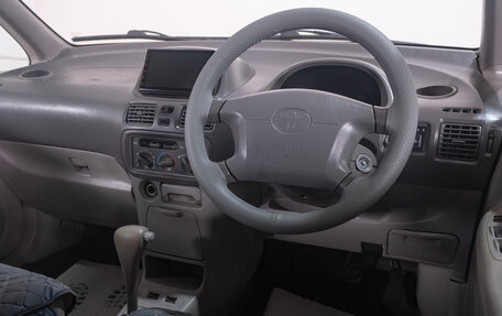Toyota Corolla Spacio II, 2000 год, 549 000 рублей, 9 фотография