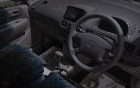 Toyota Corolla Spacio II, 2000 год, 549 000 рублей, 8 фотография