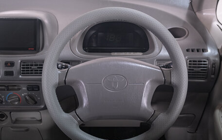 Toyota Corolla Spacio II, 2000 год, 549 000 рублей, 11 фотография