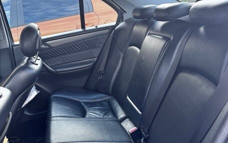 Mercedes-Benz C-Класс, 2001 год, 630 000 рублей, 11 фотография