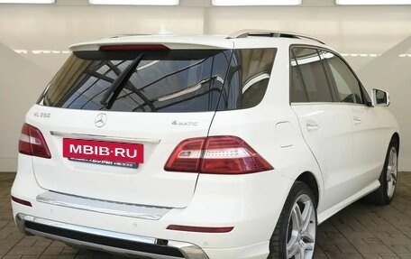 Mercedes-Benz M-Класс, 2013 год, 1 950 000 рублей, 4 фотография