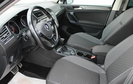 Volkswagen Tiguan II, 2018 год, 2 279 000 рублей, 16 фотография