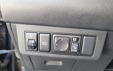 Nissan Tiida, 2011 год, 730 000 рублей, 16 фотография
