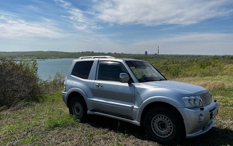 Mitsubishi Pajero III рестайлинг, 2005 год, 1 550 000 рублей, 16 фотография