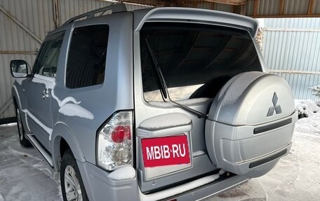Mitsubishi Pajero III рестайлинг, 2005 год, 1 550 000 рублей, 12 фотография