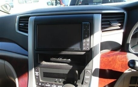 Toyota Vellfire I, 2011 год, 750 000 рублей, 5 фотография