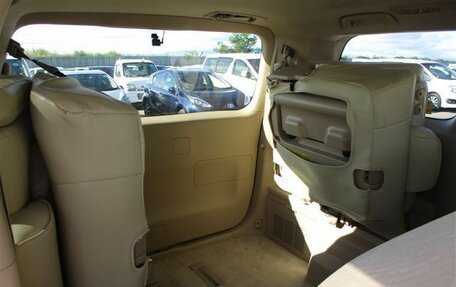 Toyota Vellfire I, 2011 год, 750 000 рублей, 17 фотография