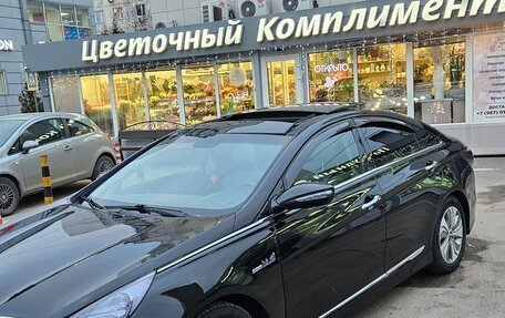 Hyundai Sonata VI, 2013 год, 1 245 000 рублей, 2 фотография