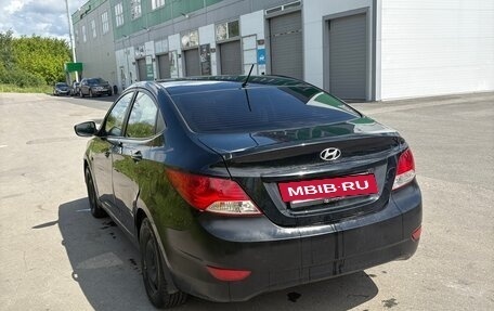 Hyundai Solaris II рестайлинг, 2012 год, 415 000 рублей, 5 фотография