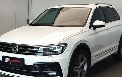 Volkswagen Tiguan II, 2020 год, 3 600 000 рублей, 1 фотография