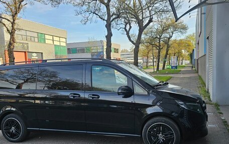 Mercedes-Benz V-Класс, 2024 год, 13 980 000 рублей, 1 фотография