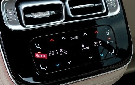 Mercedes-Benz S-Класс, 2021 год, 13 000 000 рублей, 16 фотография