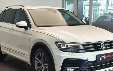 Volkswagen Tiguan II, 2020 год, 3 600 000 рублей, 3 фотография
