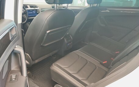Volkswagen Tiguan II, 2020 год, 3 600 000 рублей, 12 фотография