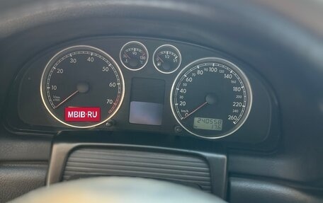 Volkswagen Passat B5+ рестайлинг, 2002 год, 395 000 рублей, 10 фотография