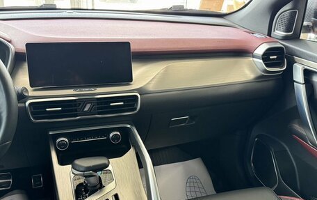 Geely Coolray I, 2023 год, 1 999 000 рублей, 29 фотография