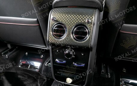 Rolls-Royce Cullinan, 2021 год, 42 399 000 рублей, 20 фотография