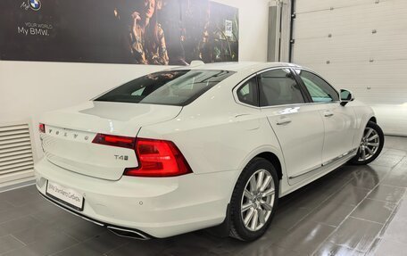 Volvo S90 II рестайлинг, 2018 год, 1 995 000 рублей, 3 фотография