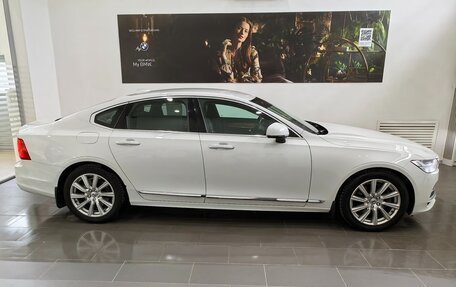 Volvo S90 II рестайлинг, 2018 год, 1 995 000 рублей, 11 фотография