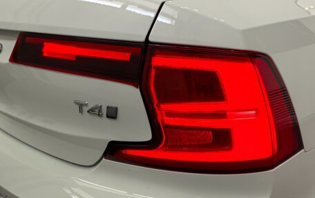 Volvo S90 II рестайлинг, 2018 год, 1 995 000 рублей, 16 фотография
