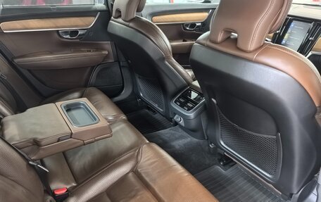 Volvo S90 II рестайлинг, 2018 год, 1 995 000 рублей, 5 фотография