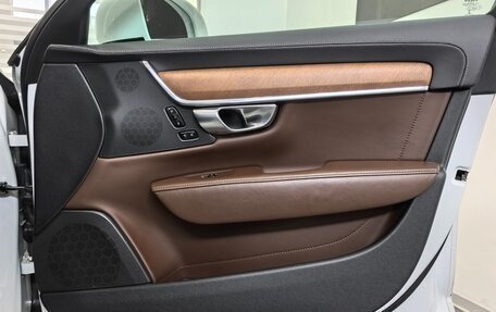 Volvo S90 II рестайлинг, 2018 год, 1 995 000 рублей, 35 фотография