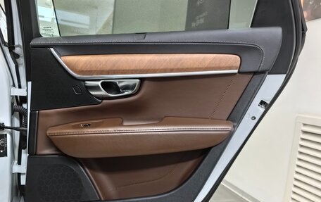 Volvo S90 II рестайлинг, 2018 год, 1 995 000 рублей, 34 фотография