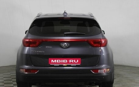 KIA Sportage IV рестайлинг, 2018 год, 1 899 000 рублей, 6 фотография