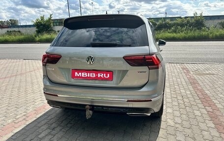 Volkswagen Tiguan II, 2018 год, 3 150 000 рублей, 5 фотография