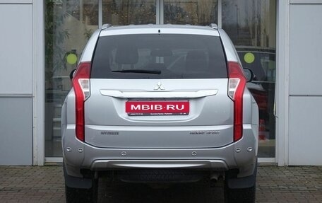 Mitsubishi Pajero Sport III рестайлинг, 2019 год, 2 320 000 рублей, 5 фотография