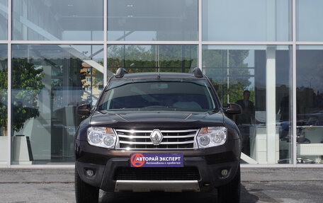 Renault Duster I рестайлинг, 2014 год, 875 000 рублей, 2 фотография