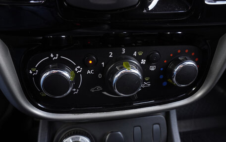 Renault Duster I рестайлинг, 2014 год, 875 000 рублей, 16 фотография