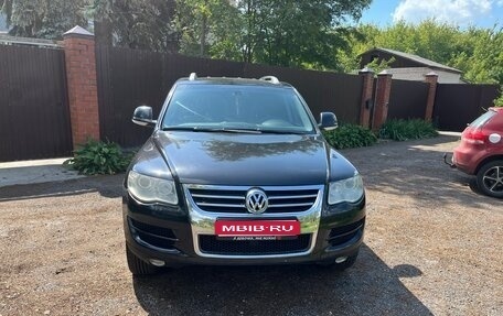 Volkswagen Touareg III, 2009 год, 1 290 000 рублей, 1 фотография