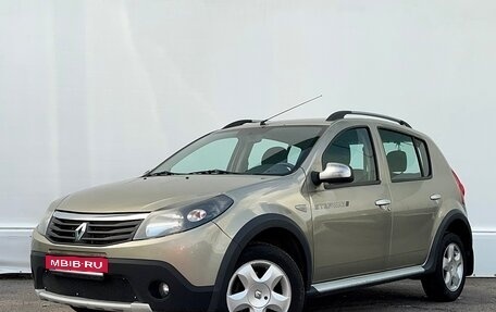 Renault Sandero I, 2012 год, 537 800 рублей, 1 фотография