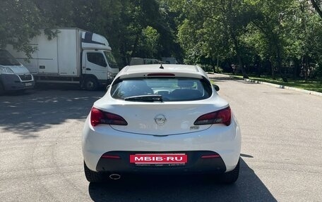 Opel Astra J, 2013 год, 925 000 рублей, 2 фотография