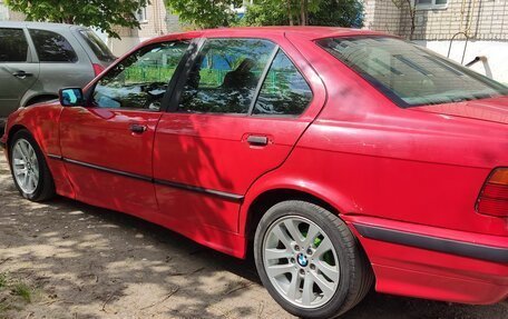 BMW 3 серия, 1994 год, 305 000 рублей, 14 фотография