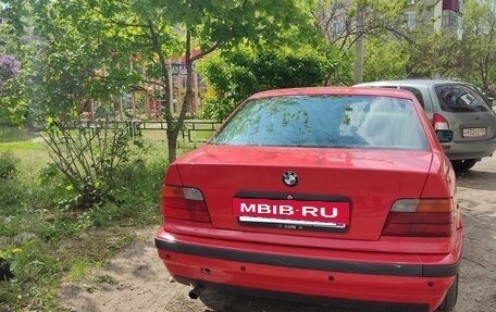 BMW 3 серия, 1994 год, 305 000 рублей, 13 фотография