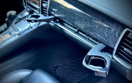 Porsche Panamera II рестайлинг, 2010 год, 2 700 000 рублей, 22 фотография
