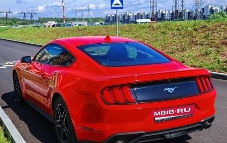 Ford Mustang VI рестайлинг, 2023 год, 4 000 000 рублей, 10 фотография